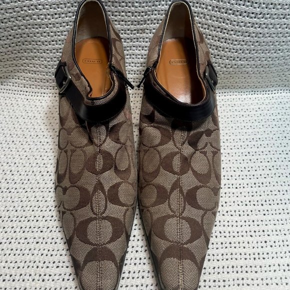 Coach Signature Logo Heels - Picture 1 of 8